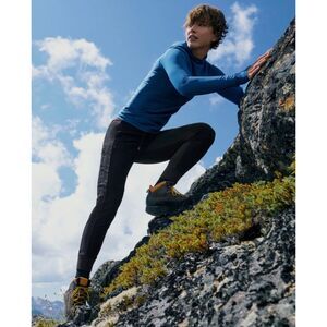 ATHLETA Headlands Hybrid Trek Jogger, Black, Sz 6